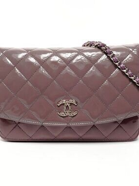 Chanel Shoulder Bag Patent Leather Chain Wallet Quilted CC Logo